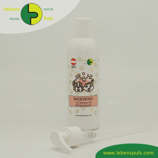 Badespass Tiershampoo mit Neembaumöl Hund und Katze mit Kippverschluss und Pumpe LebensPuls
