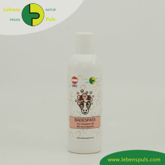 Badespass Fellpflege Pferde Shampoo mit Neembaumöl mit Kippverschluss LebensPuls